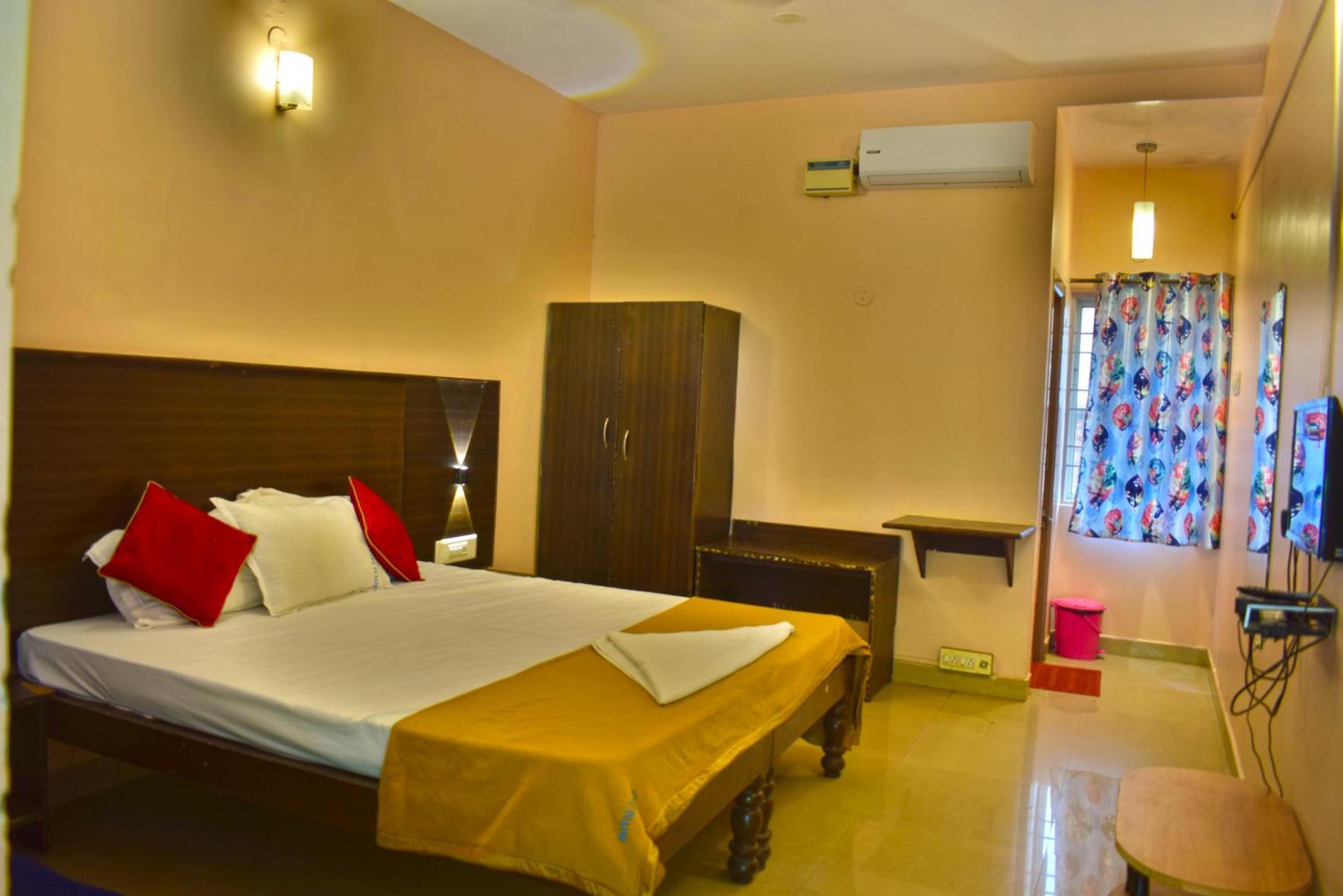 Jains Royal Palace Resorts Yelagiri Dış mekan fotoğraf