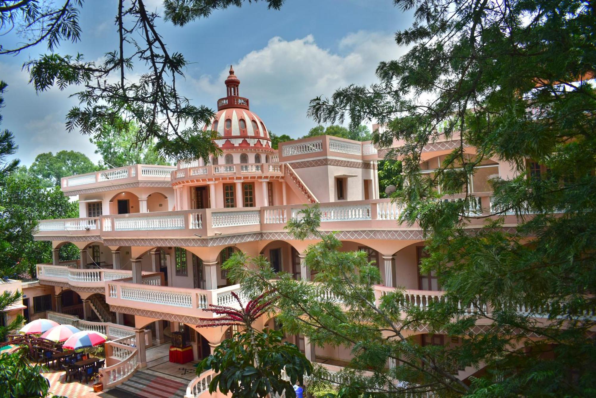 Jains Royal Palace Resorts Yelagiri Dış mekan fotoğraf