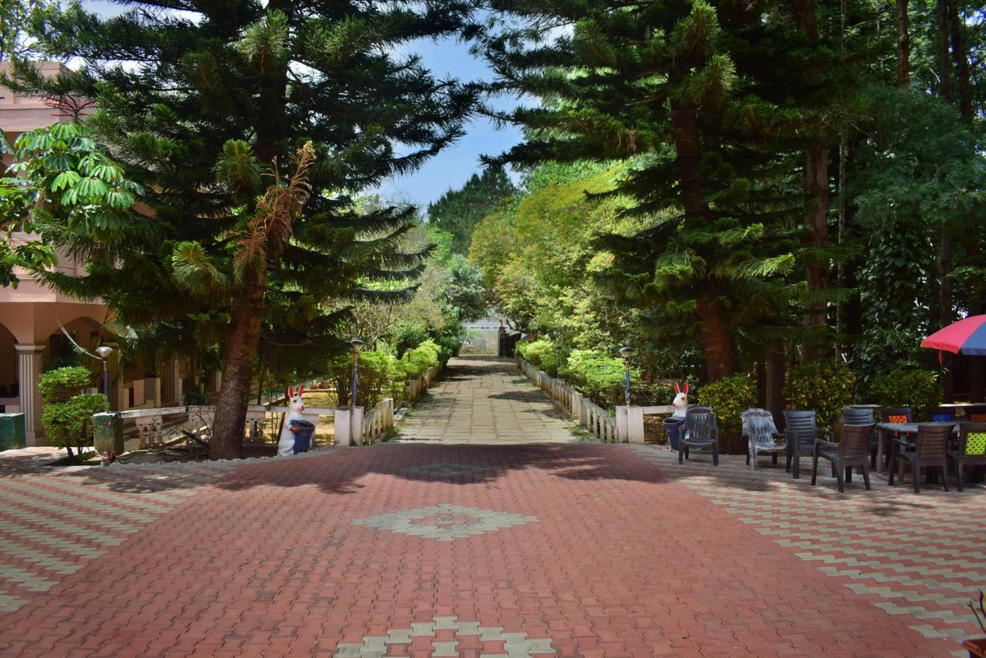 Jains Royal Palace Resorts Yelagiri Dış mekan fotoğraf