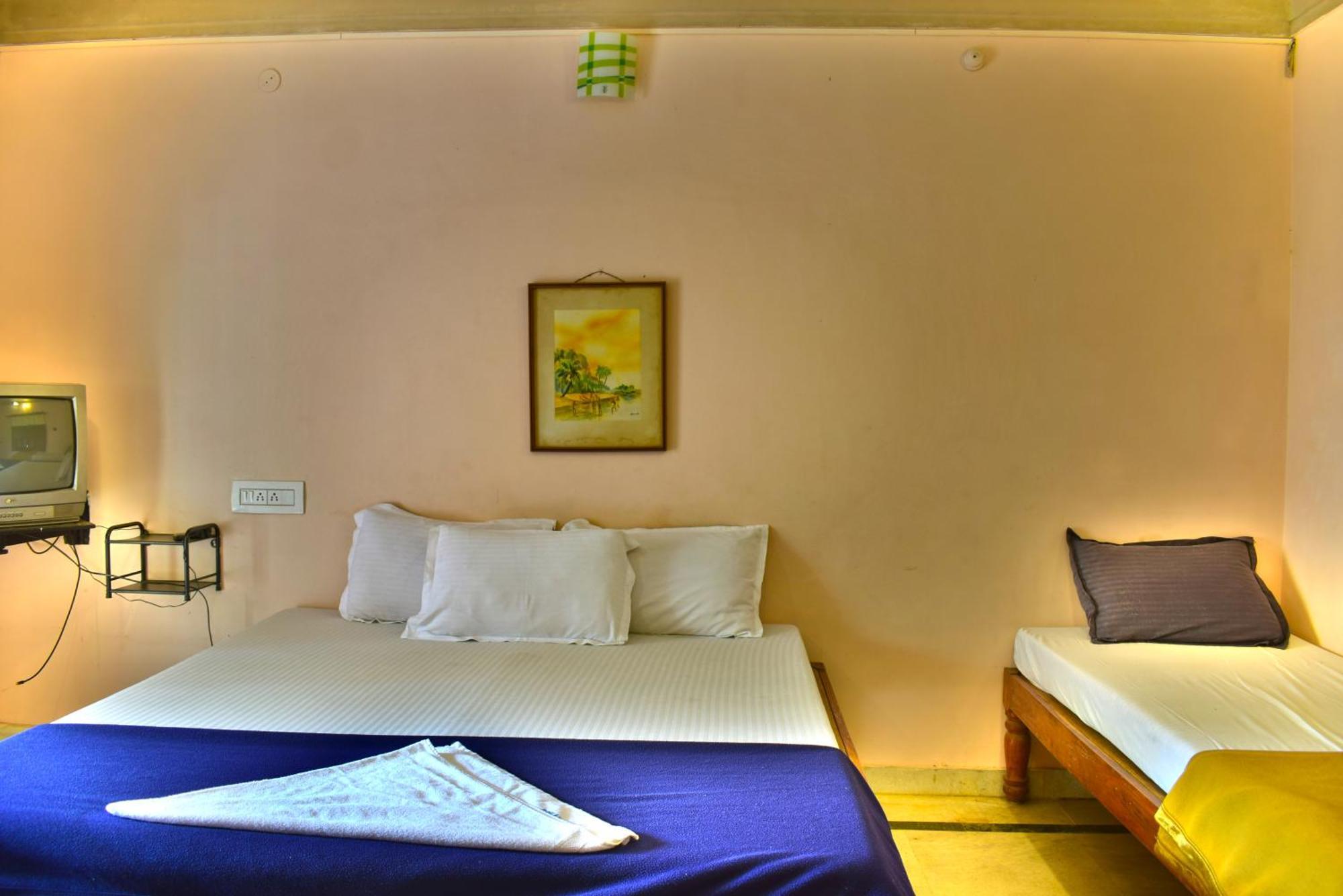 Jains Royal Palace Resorts Yelagiri Dış mekan fotoğraf