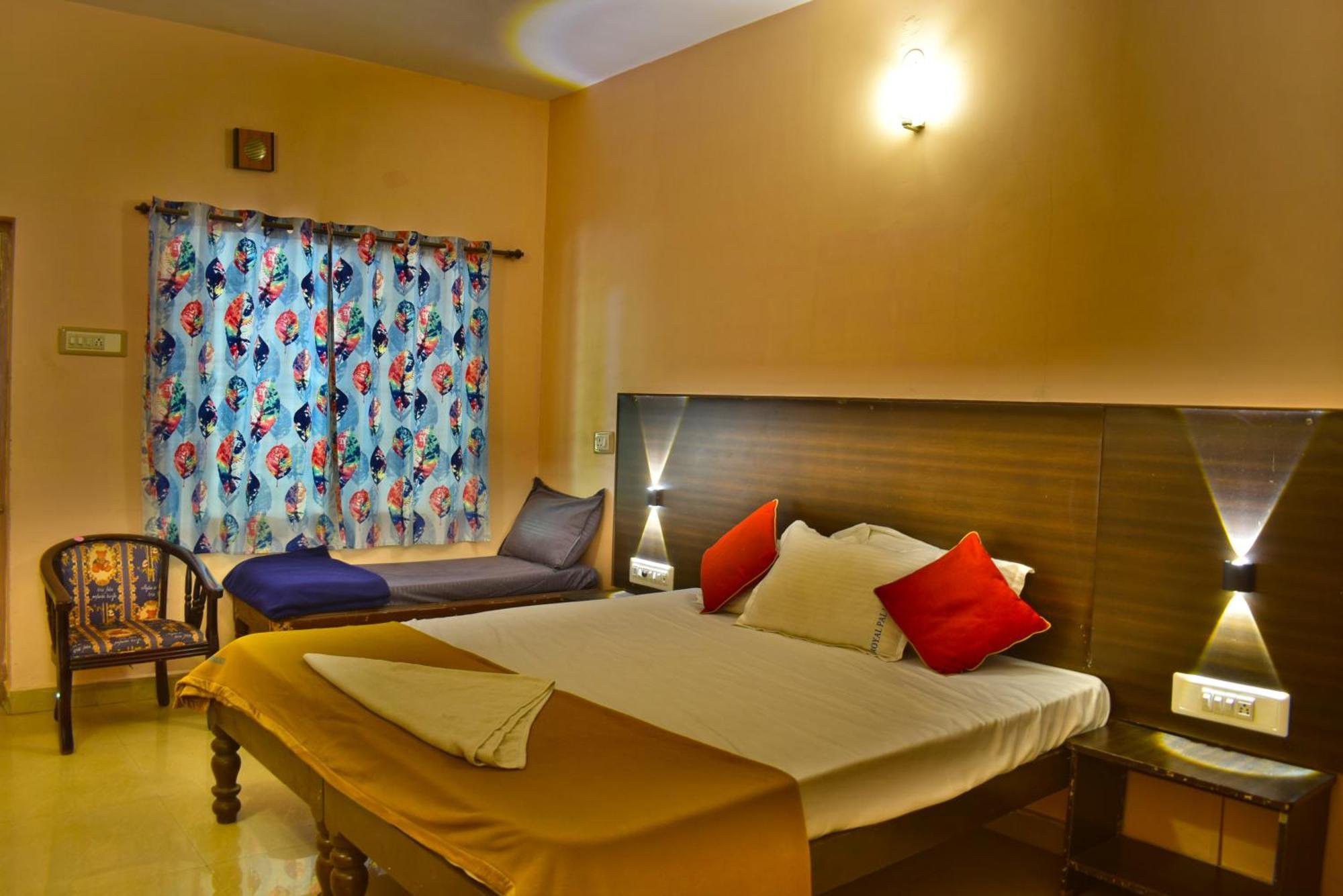 Jains Royal Palace Resorts Yelagiri Dış mekan fotoğraf