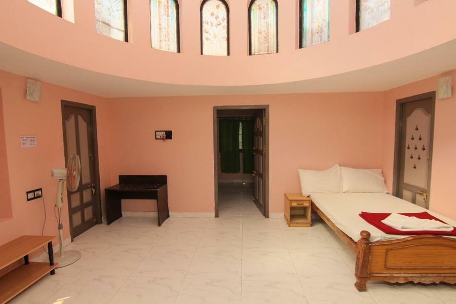 Jains Royal Palace Resorts Yelagiri Dış mekan fotoğraf