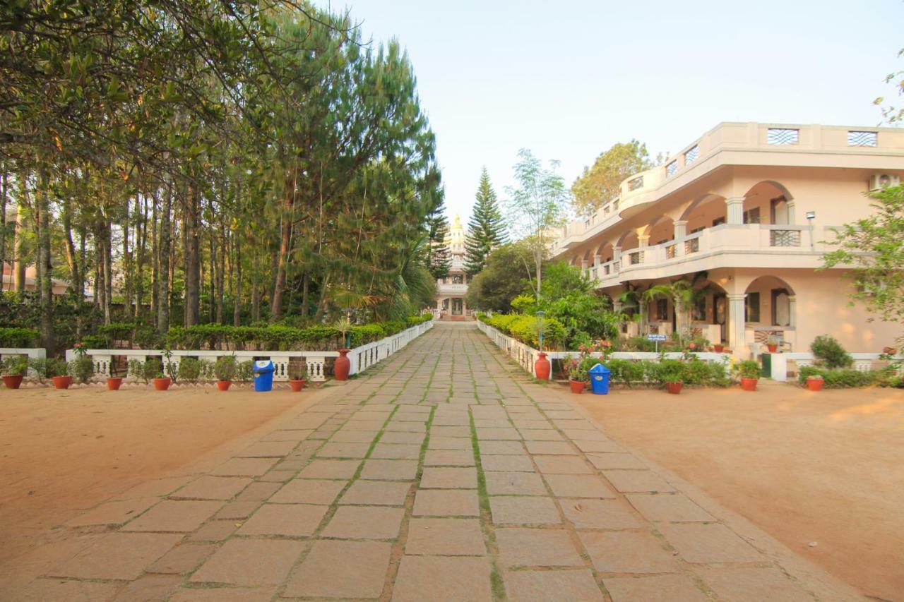 Jains Royal Palace Resorts Yelagiri Dış mekan fotoğraf